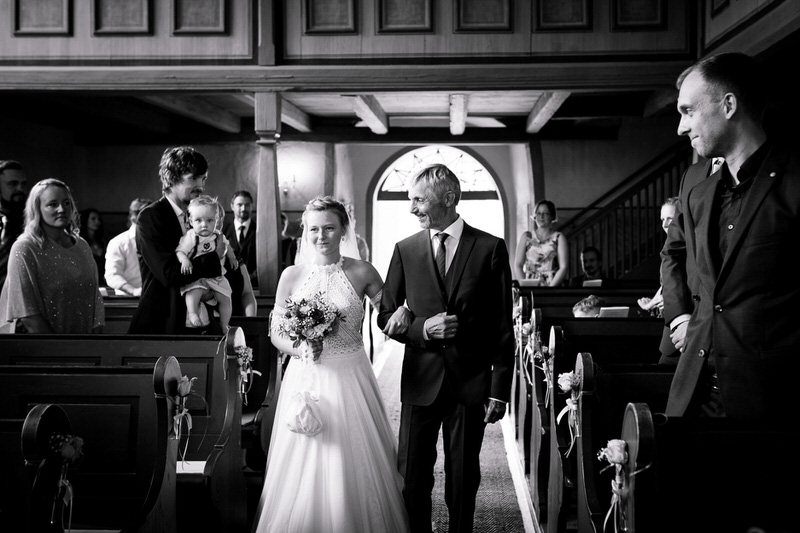 Jugendgästehaus Pirna Liebethal – Braut Einzug Kirche